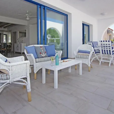 Villa Blue Angel